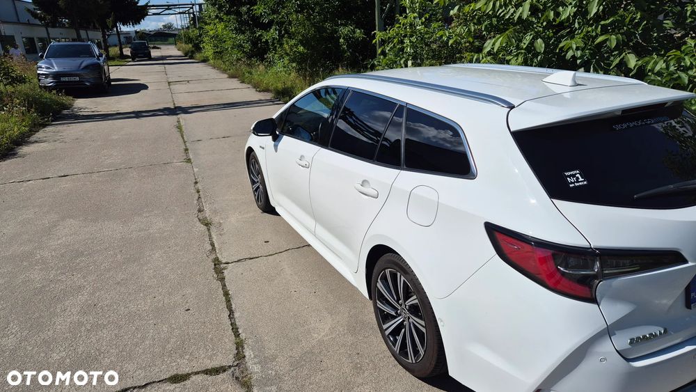Toyota Corolla 2.0 Hybrid Comfort - 9