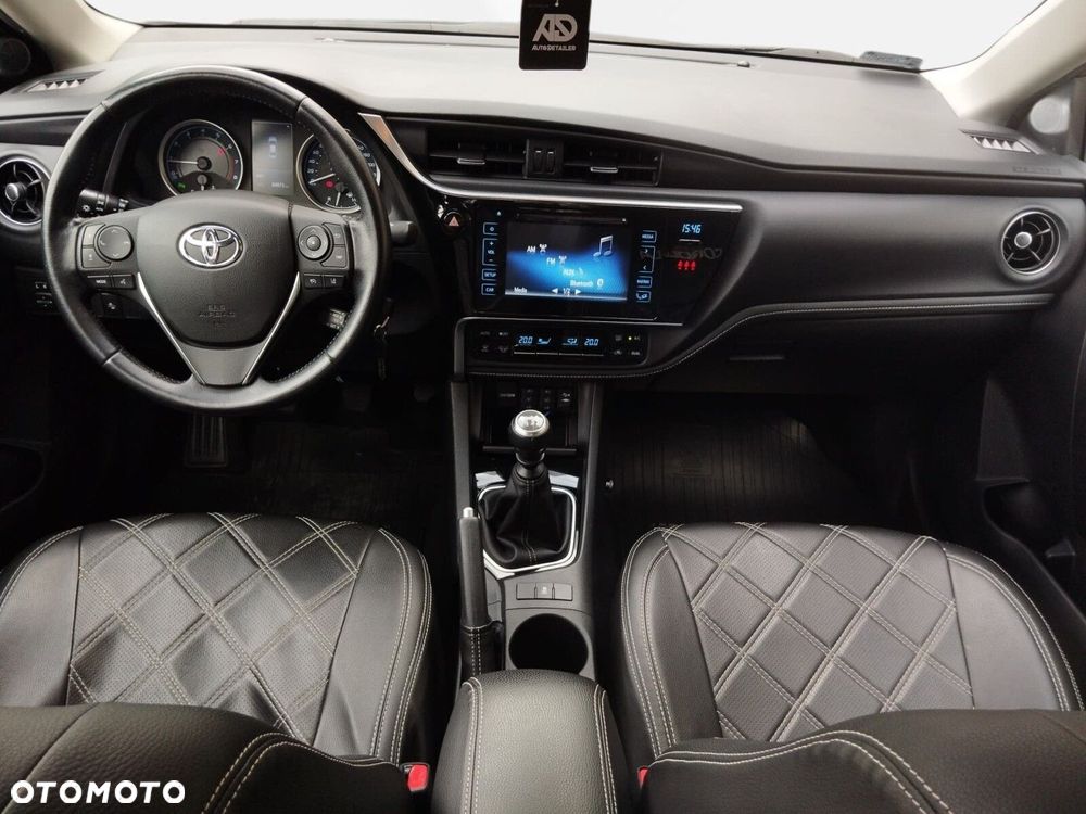 Toyota Corolla 1.6 Prestige - 6