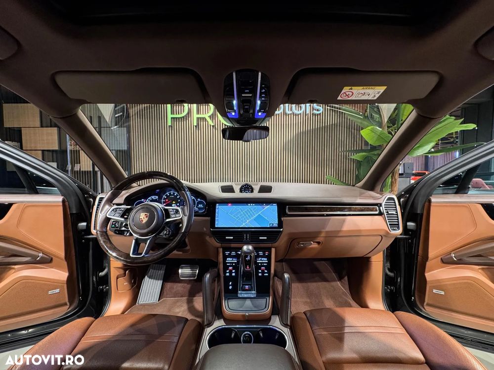 Porsche Cayenne S - 21