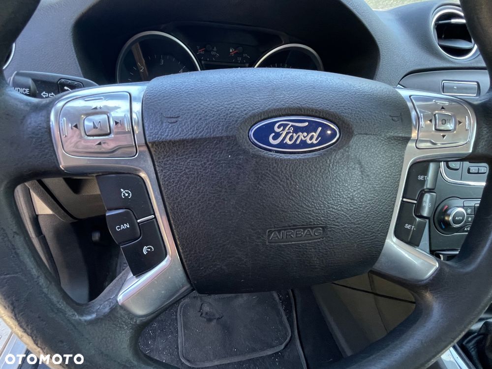 Ford Mondeo 2.0 TDCi Titanium - 12