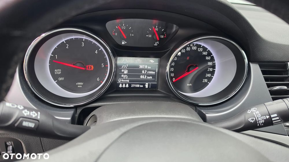 Opel Astra 1.6 D (CDTI) Start/Stop Business - 9