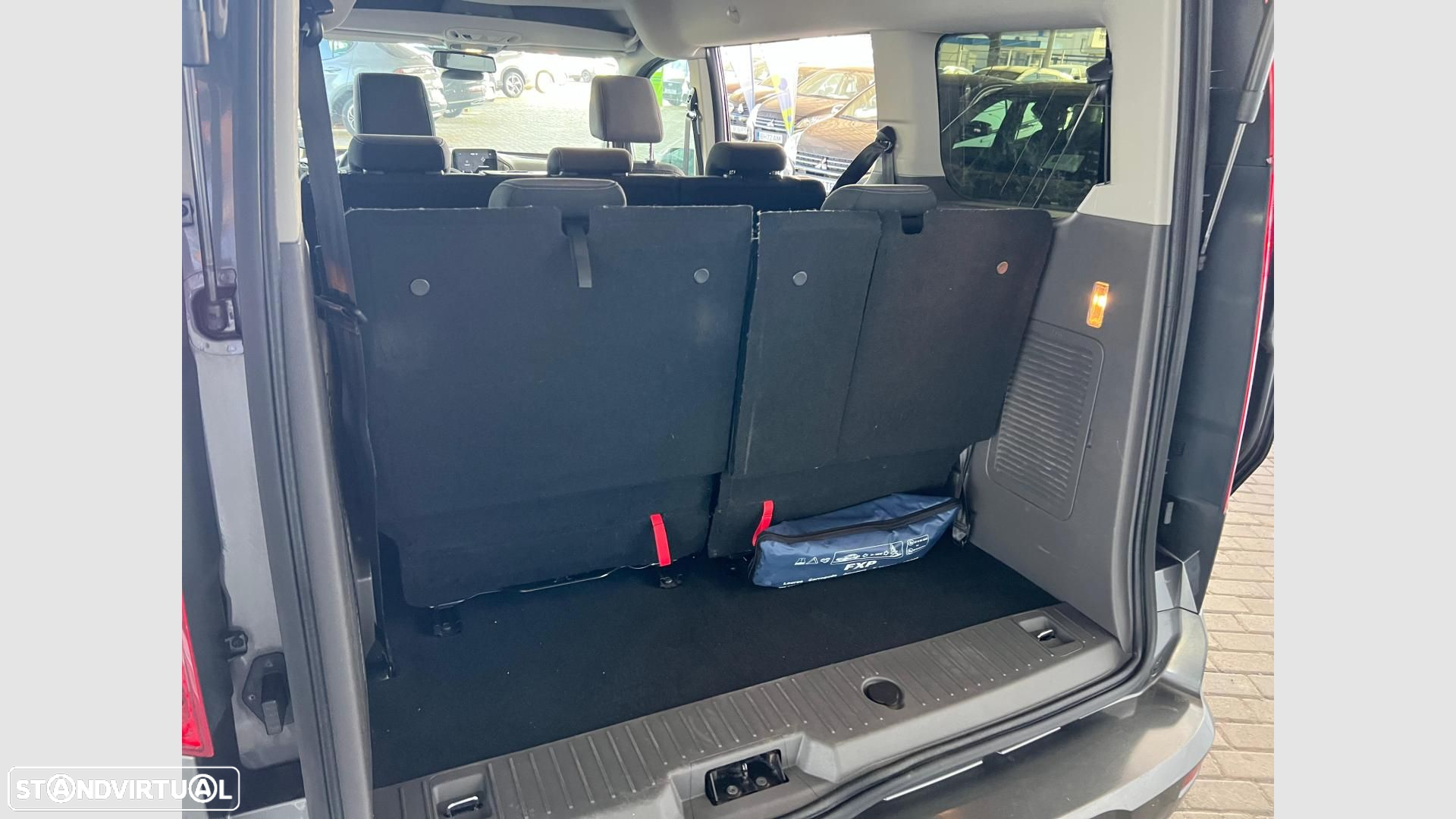 Ford Tourneo Connect Grand 1.5 TDCi Titanium - 13