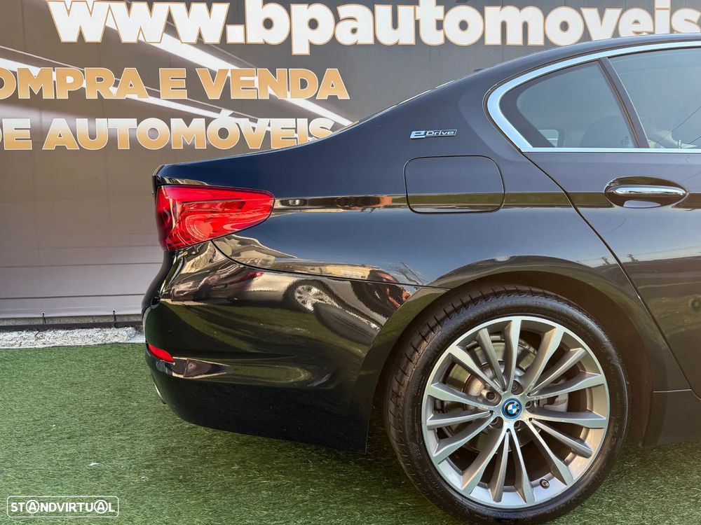 BMW 530 e iPerformance Line Luxury - 18