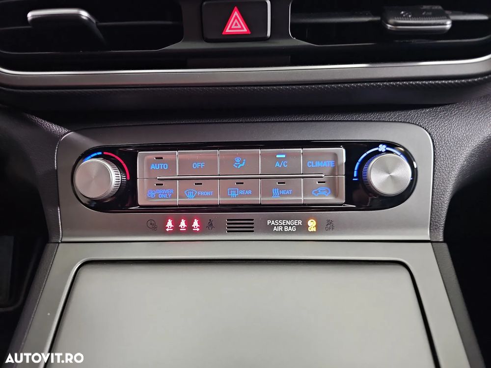 Hyundai KONA - 19