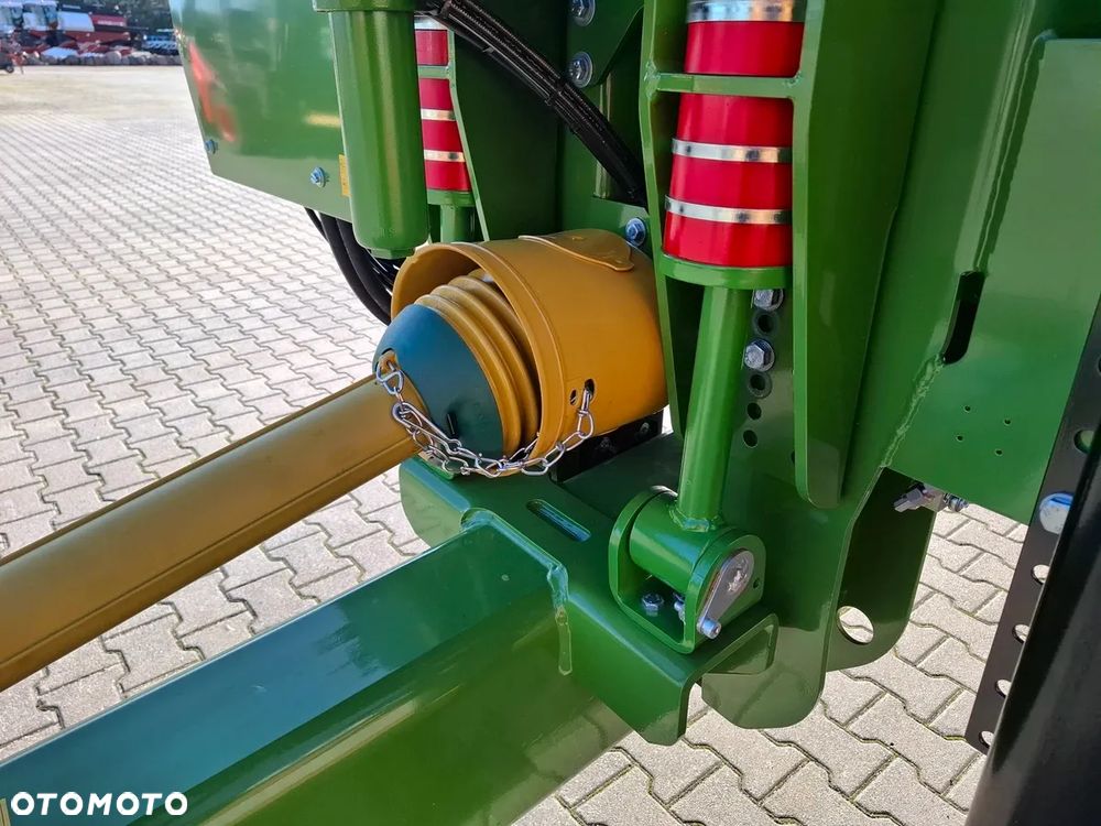 Bergmann XPERT 5.24 SERIA TSW rozrzutnik uniwersalny do wapna i do obornika - 15