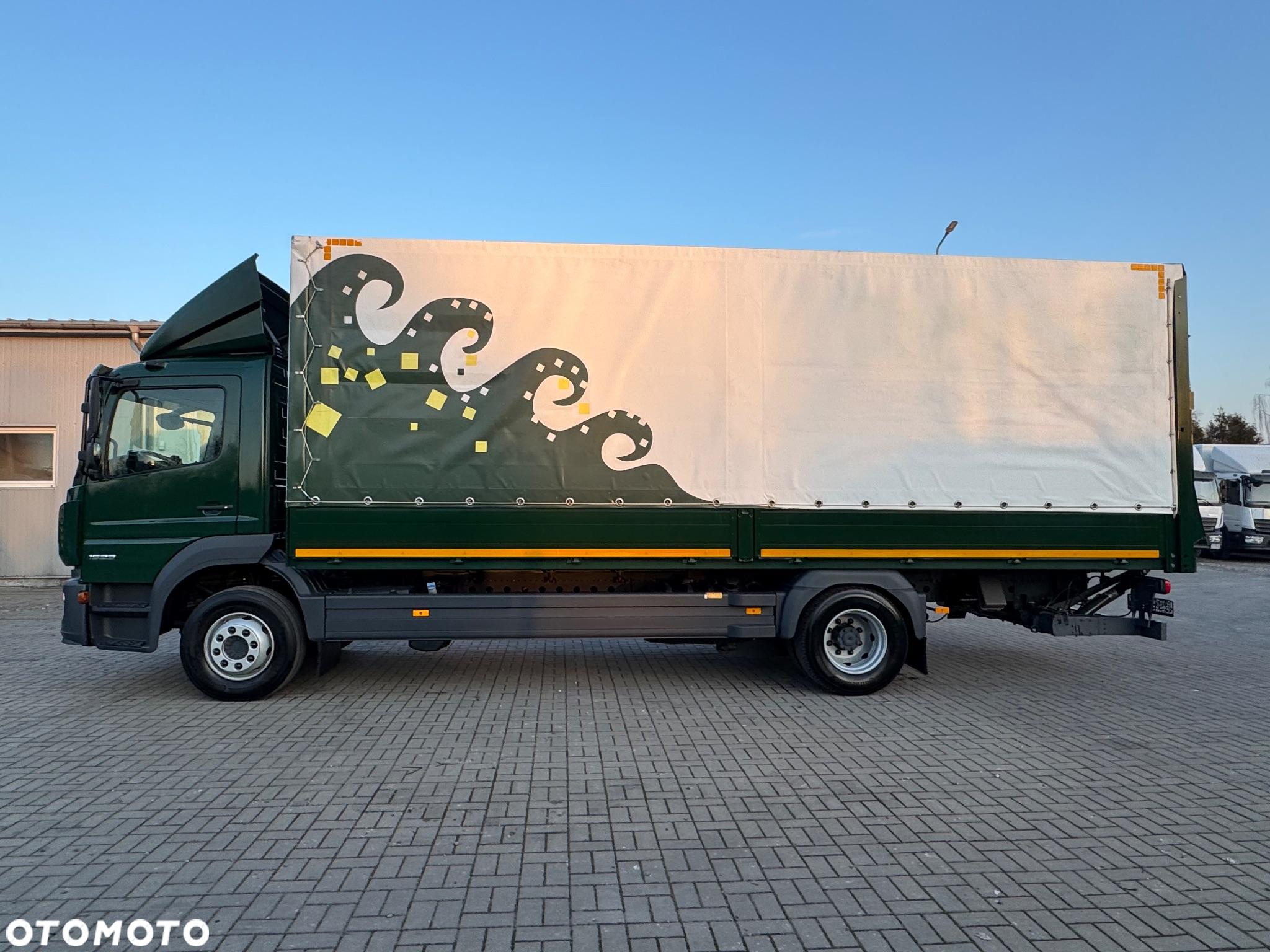 Mercedes-Benz ATEGO - 5