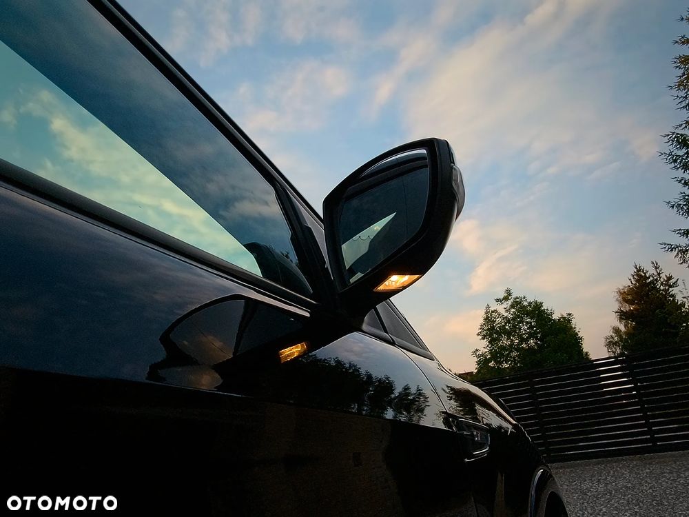 Ford Kuga - 17