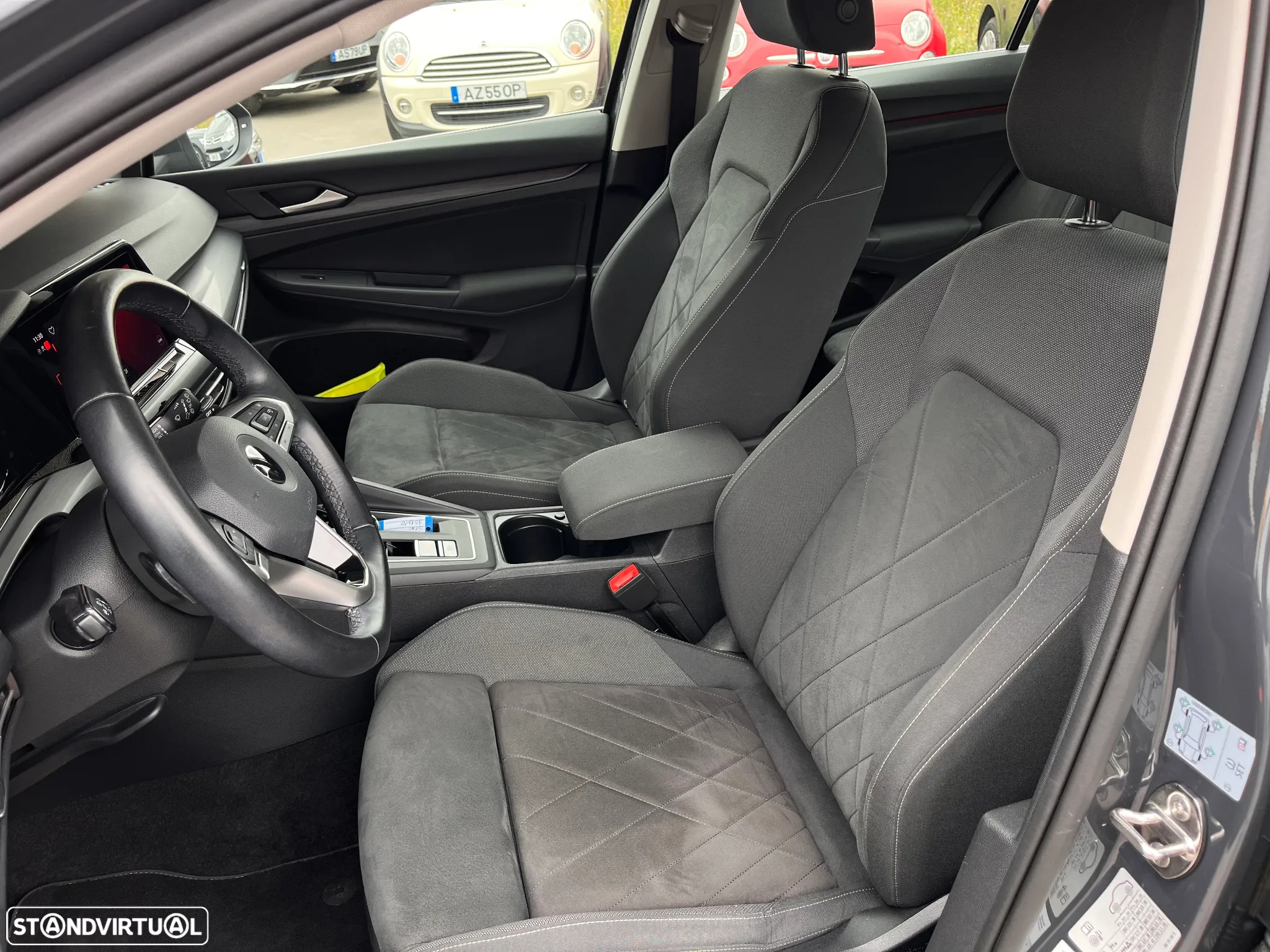 VW Golf 1.4 TSI e-Hybrid DSG - 13