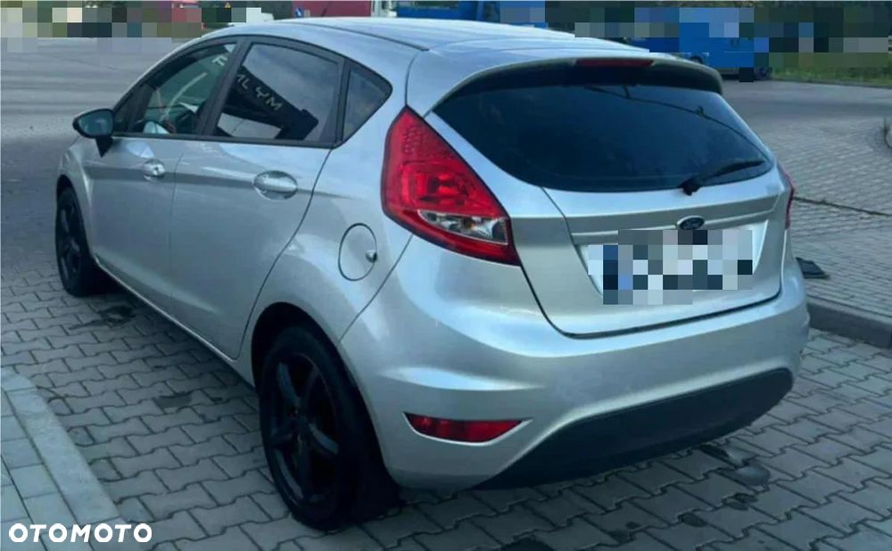 Ford Fiesta 1.25 Ambiente - 5