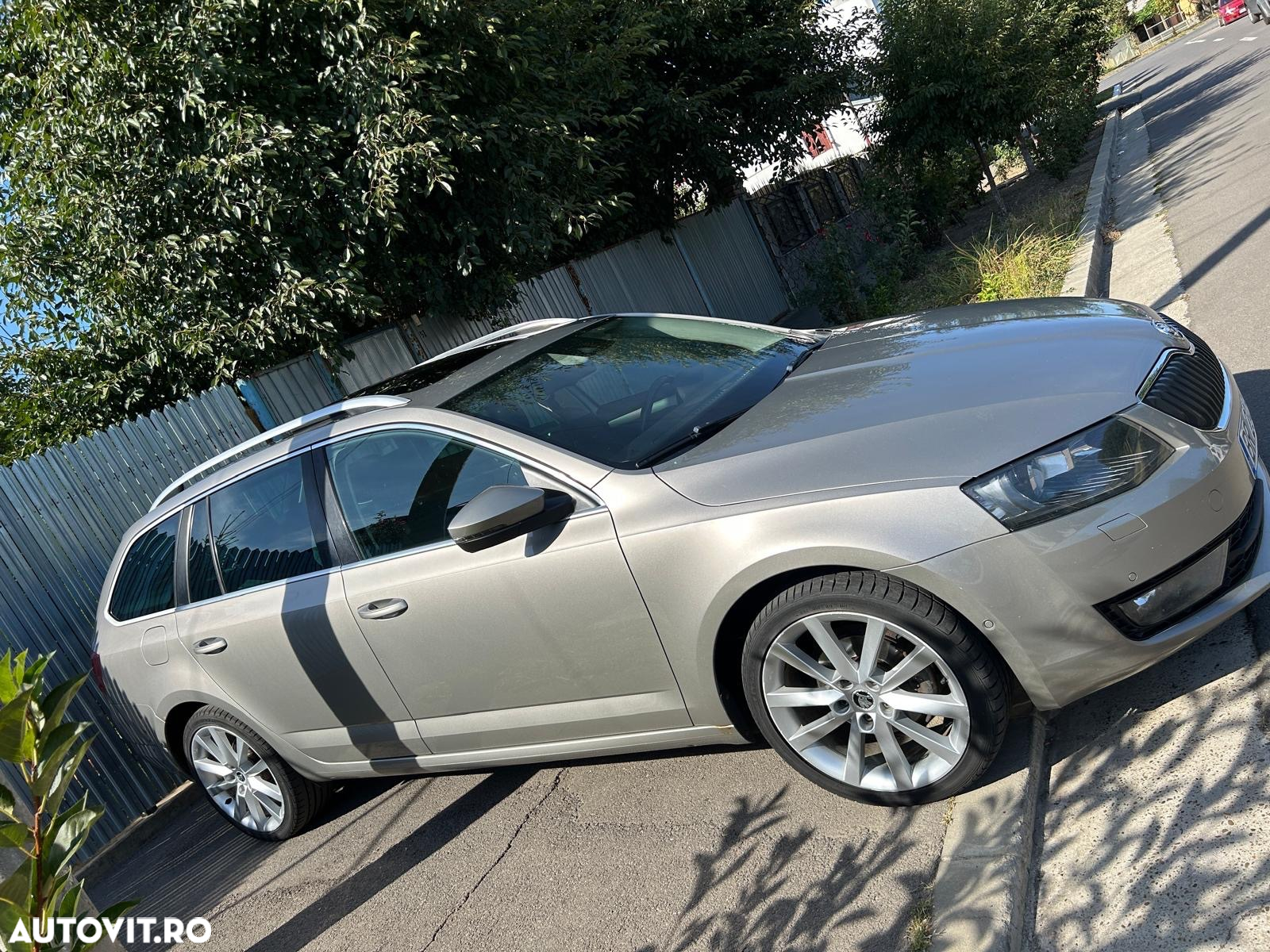 Skoda Octavia 1.6 TDI (Green tec) DSG Ambition - 15