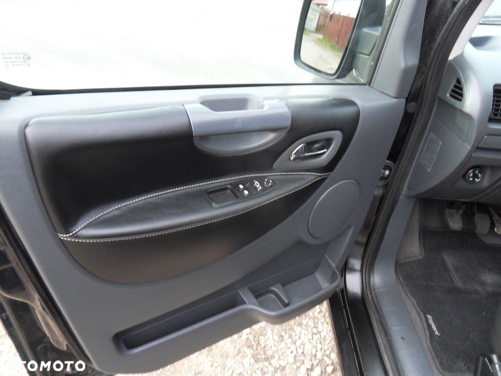 Peugeot EXPERT TEPEE - 17