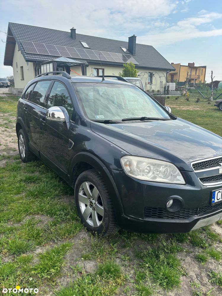 Chevrolet Captiva 2.0 d LT high - 3
