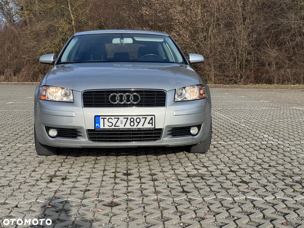 Audi A3 3-drzwiowe 1.6 Ambition - 1