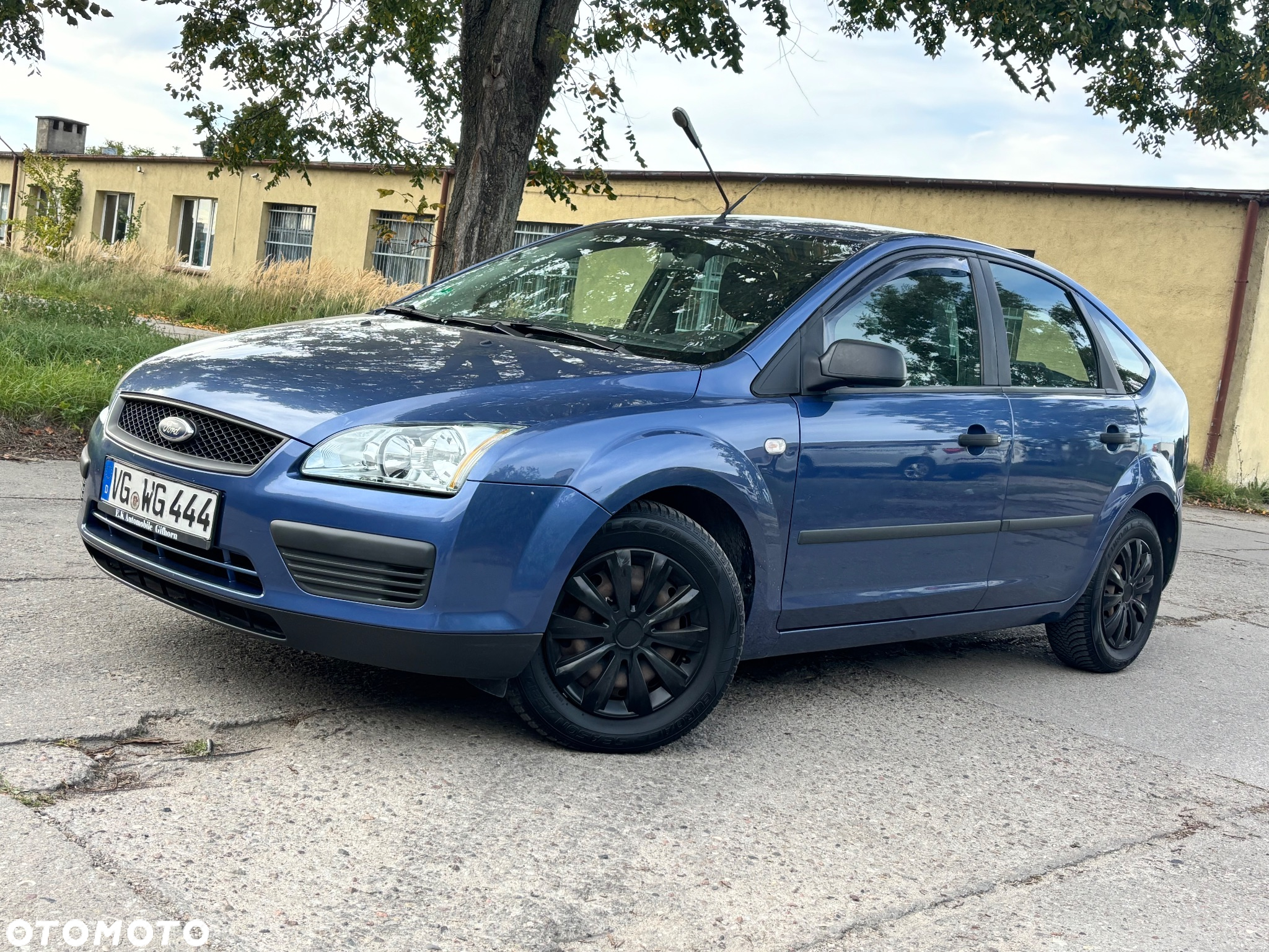 Ford Focus 1.6 Comfort - 28