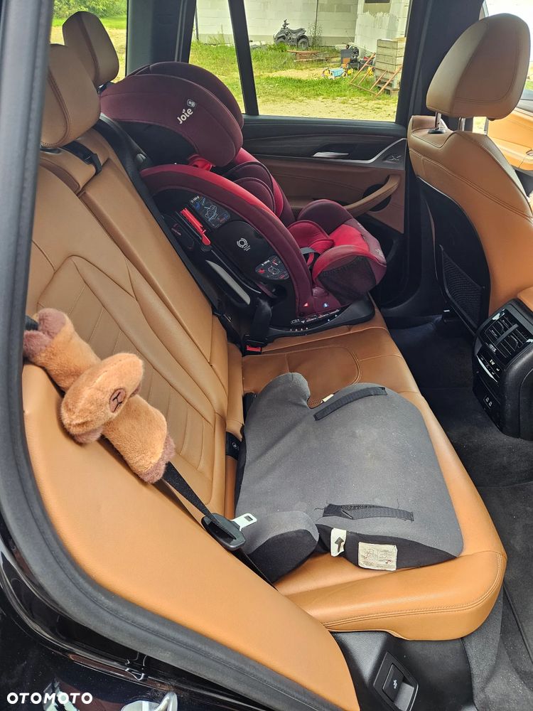 BMW X3 - 7