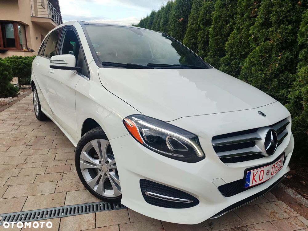 Mercedes-Benz Klasa B 250 4-Matic - 36