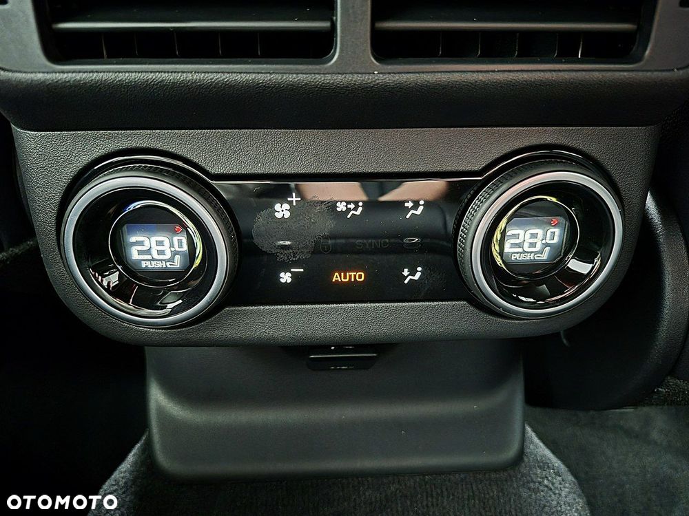 Land Rover Range Rover Velar - 28