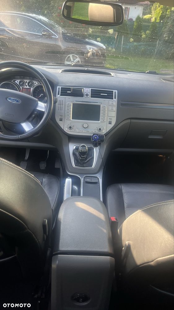 Ford Kuga - 7