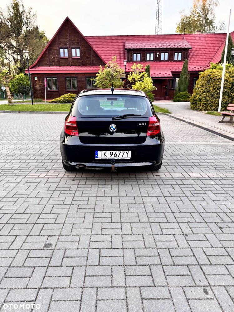 BMW Seria 1 116i - 4