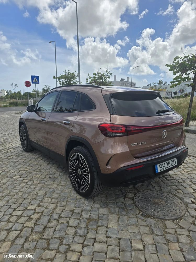 Mercedes-Benz EQA 300 4Matic - 6