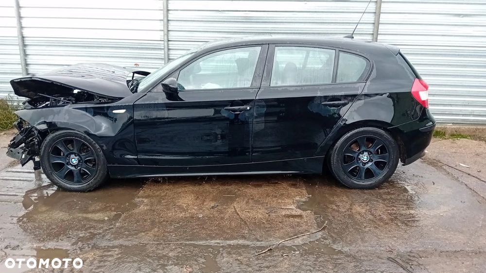 TYLKO CZĘŚCI BMW E87 116i 1.6 N45B16A 116KM 85kW 04r-07r 5D Lakier 668/9 schwarz 2 - 5