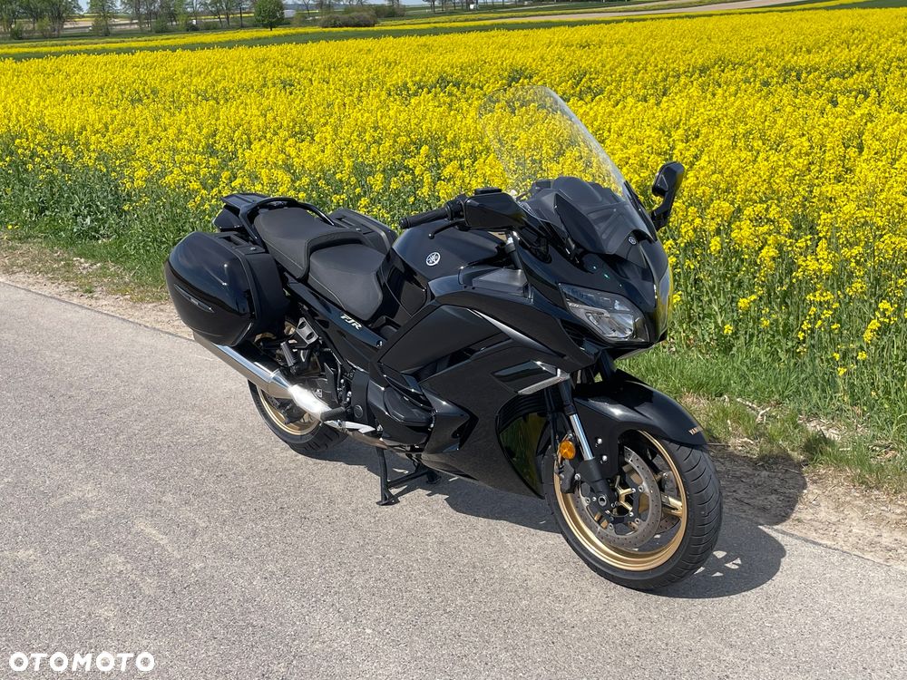 Yamaha FJR - 3