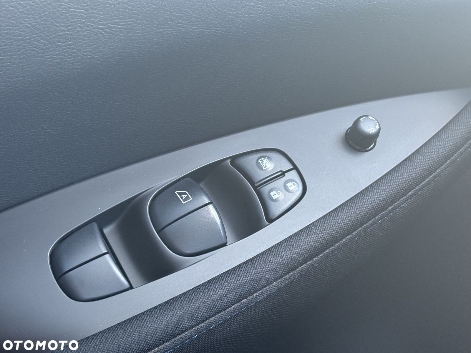 Nissan Leaf - 23