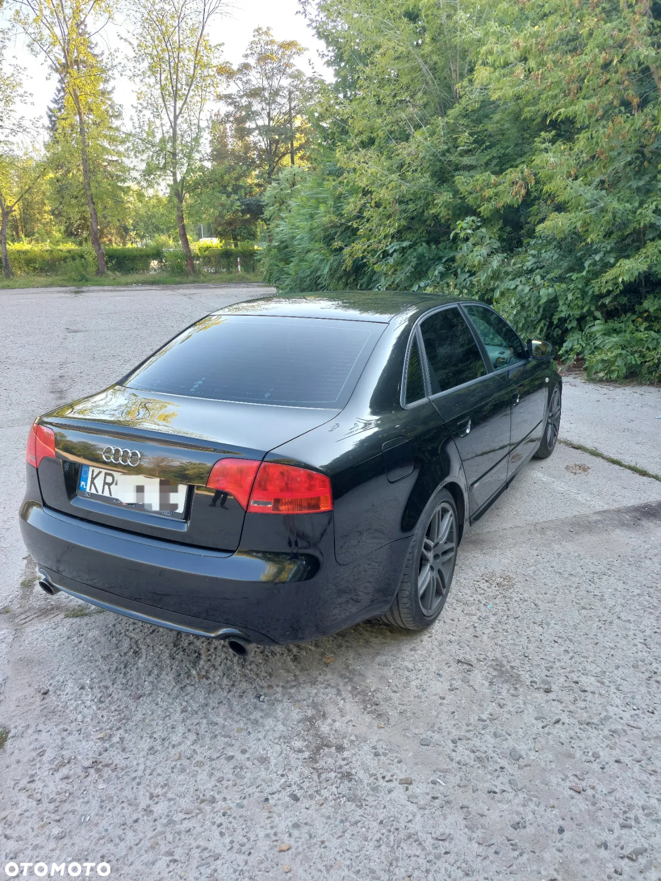 Audi A4 2.0 T FSI - 9