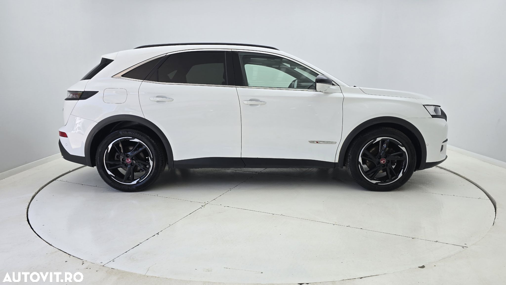 DS Automobiles DS 7 Crossback - 5