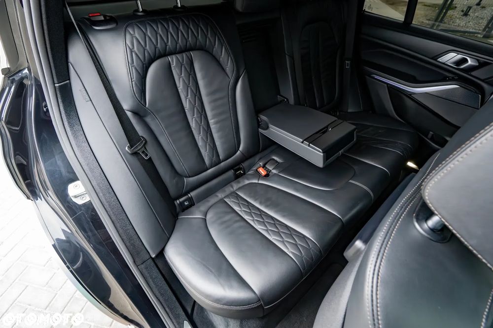 BMW X5 - 19