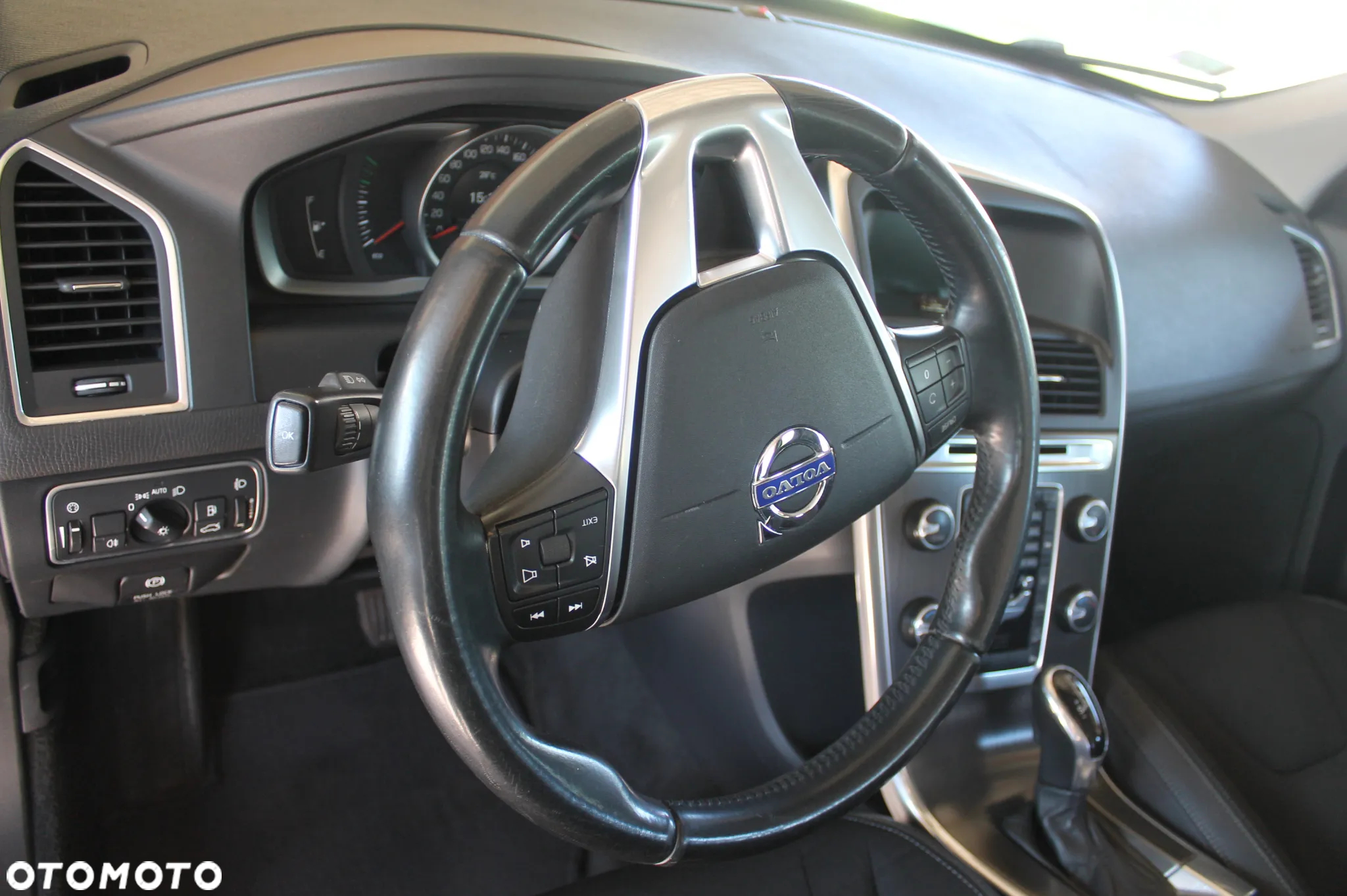 Volvo XC 60 - 10