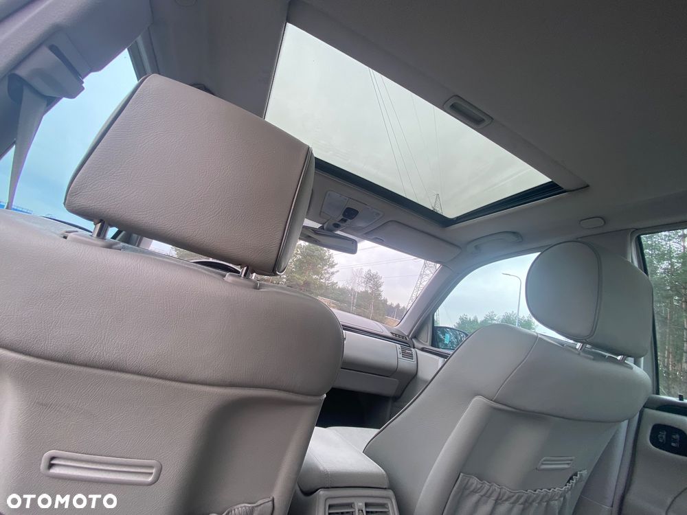 Mercedes-Benz Klasa E 320 T CDI Avantgarde - 20