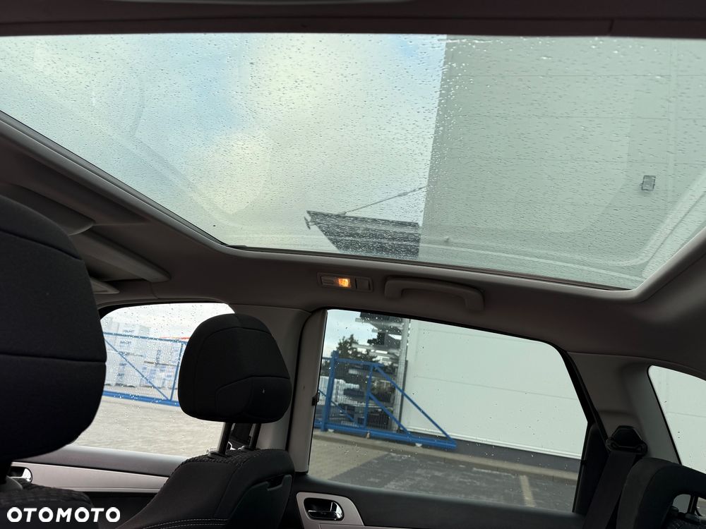Citroën C4 Picasso - 19