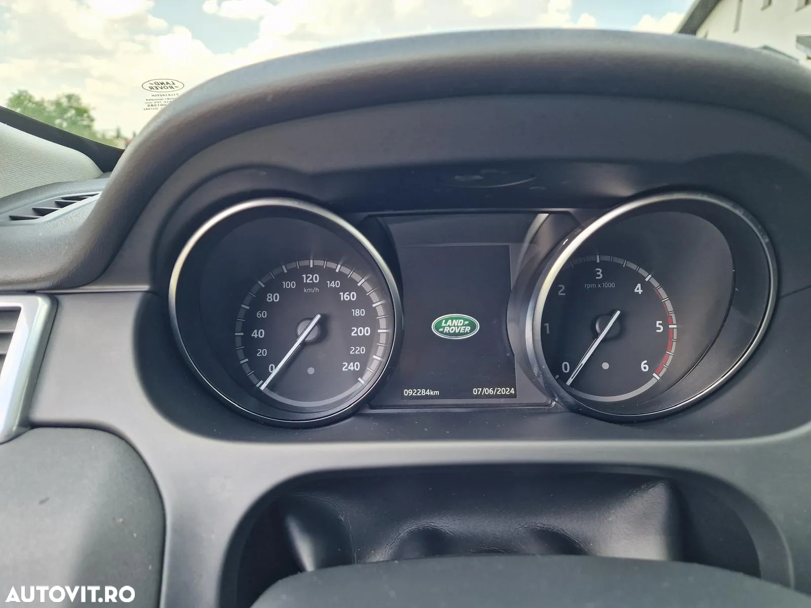 Land Rover Discovery Sport 2.0 l TD4 HSE Aut. - 8