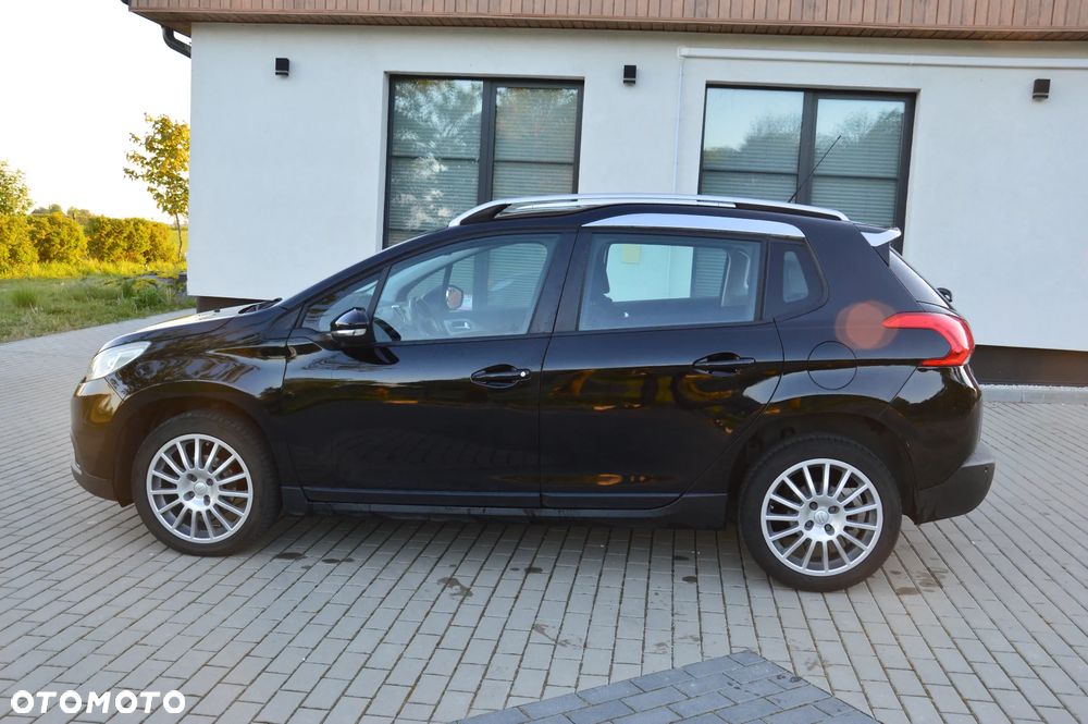 Peugeot 2008 - 18