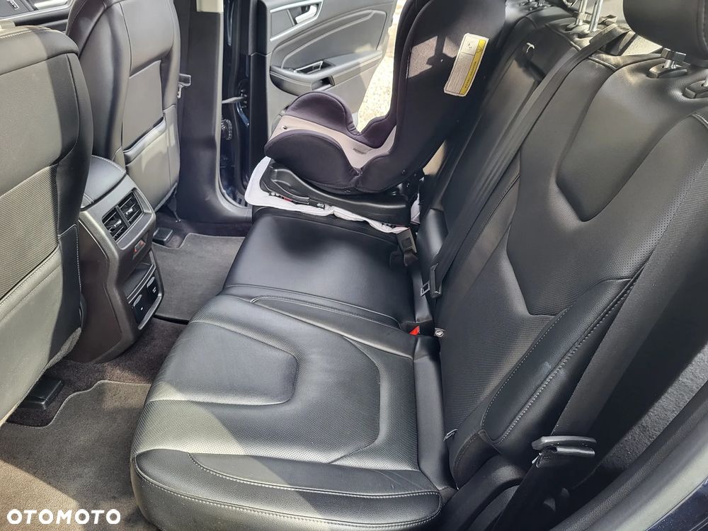 Ford Edge - 7