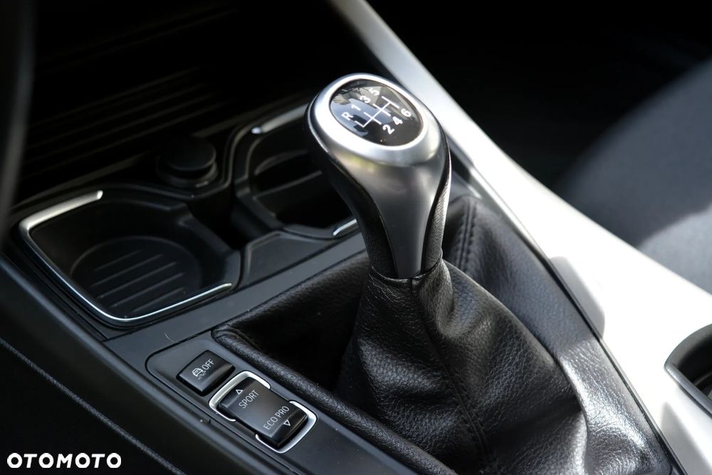 BMW Seria 1 - 9