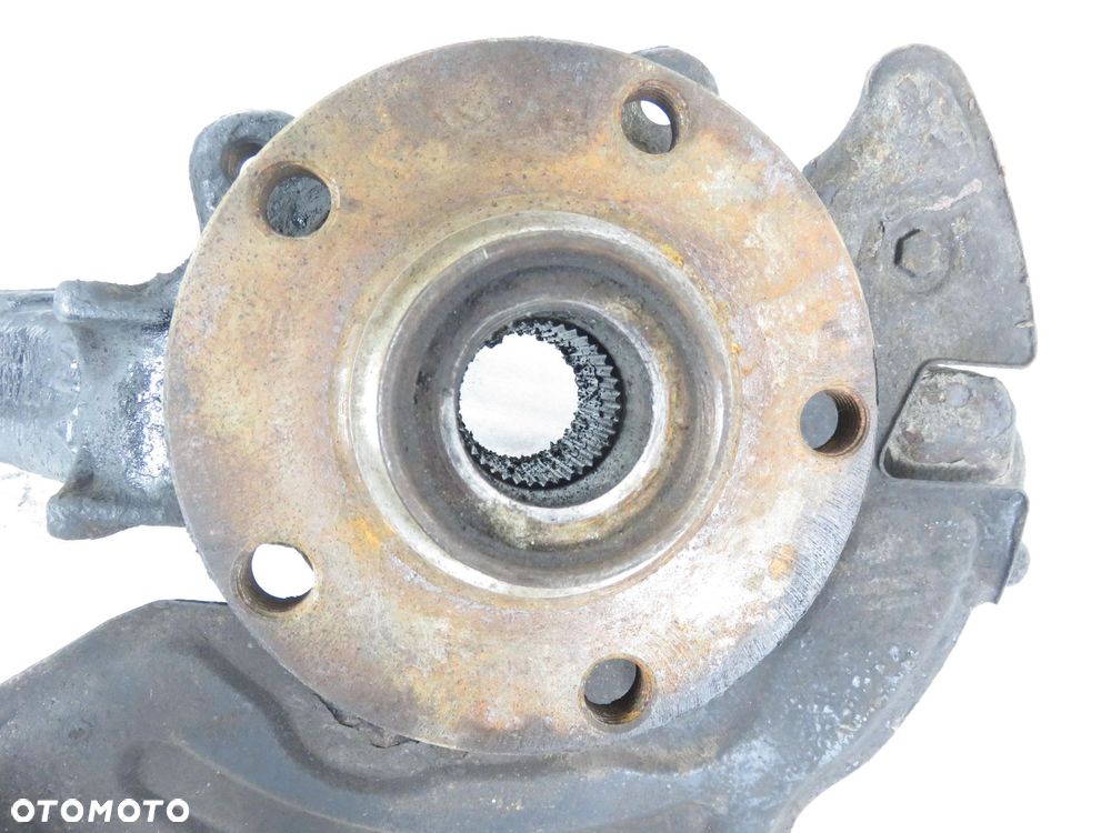 ZWROTNICA PIASTA PRZEDNIA LEWA AUDI A6 C5 2.8 - 3