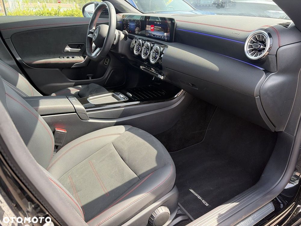 Mercedes-Benz CLA 200 AMG Line 7G-DCT - 13