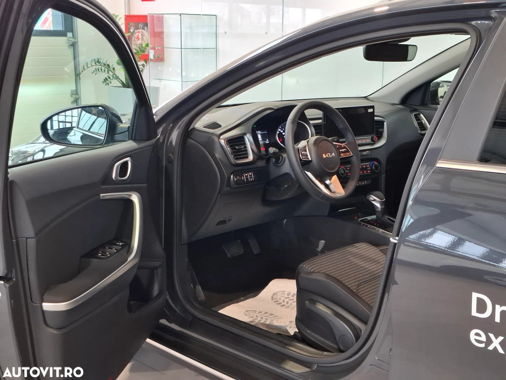 Kia XCeed 1.5 T-GDI 7DCT City - 8