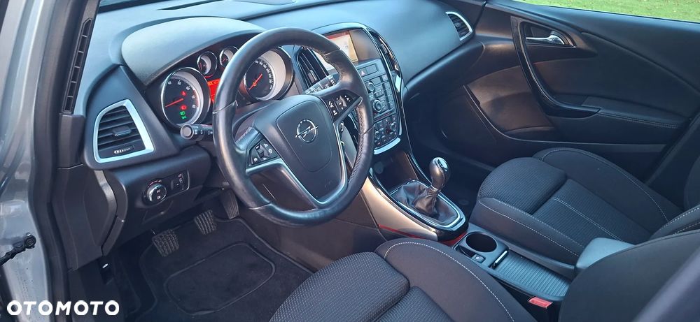 Opel Astra - 17