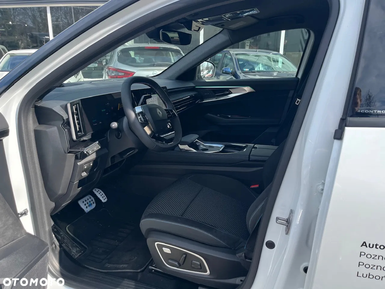 Renault Austral 1.2 E-Tech Full Hybrid 200 Iconic esprit Alpine MMT - 10