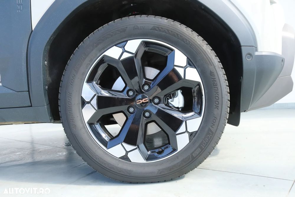 Dacia Duster HEV 155 Extreme - 6