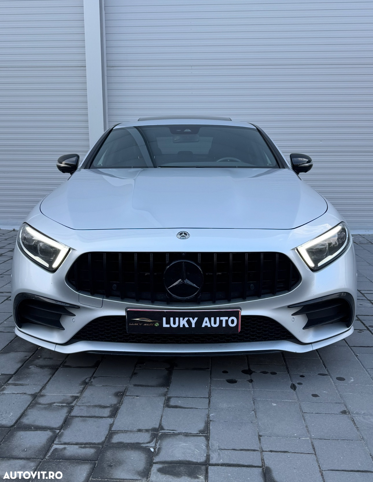 Mercedes-Benz CLS - 6