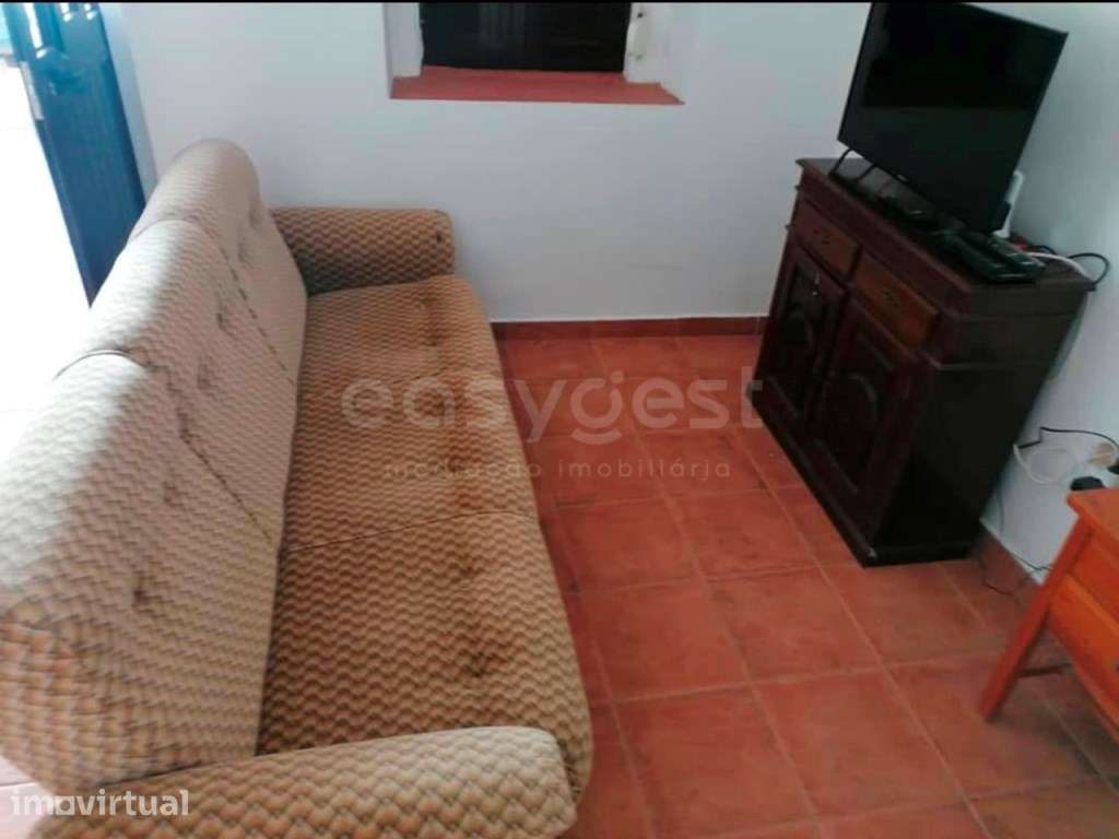 Moradia Térrea localizada no Concelho de Ferreira do Alentejo - Grande imagem: 2/9