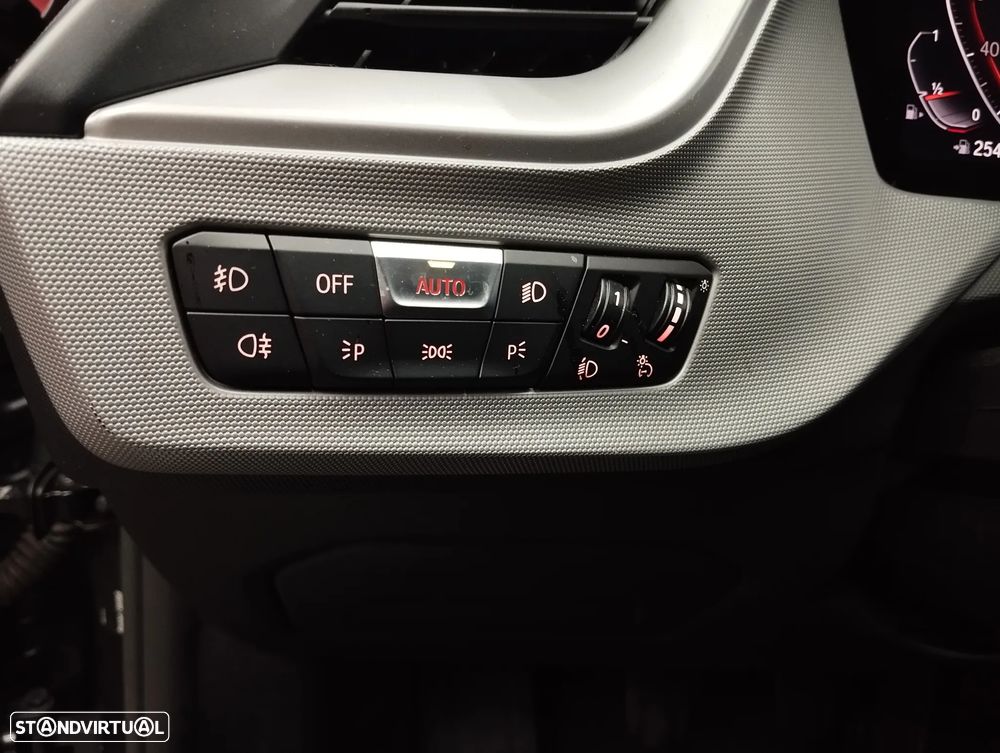 BMW 116 i Advantage - 18