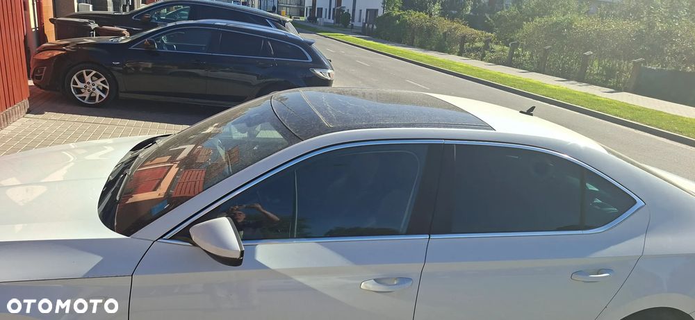 Skoda Superb 2.0 TDI 4x4 L&K DSG - 2