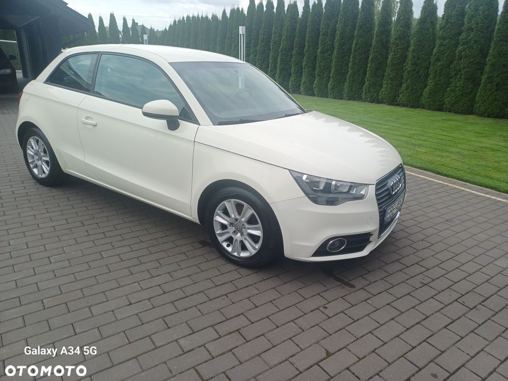 Audi A1 1.6 TDI Ambition - 11