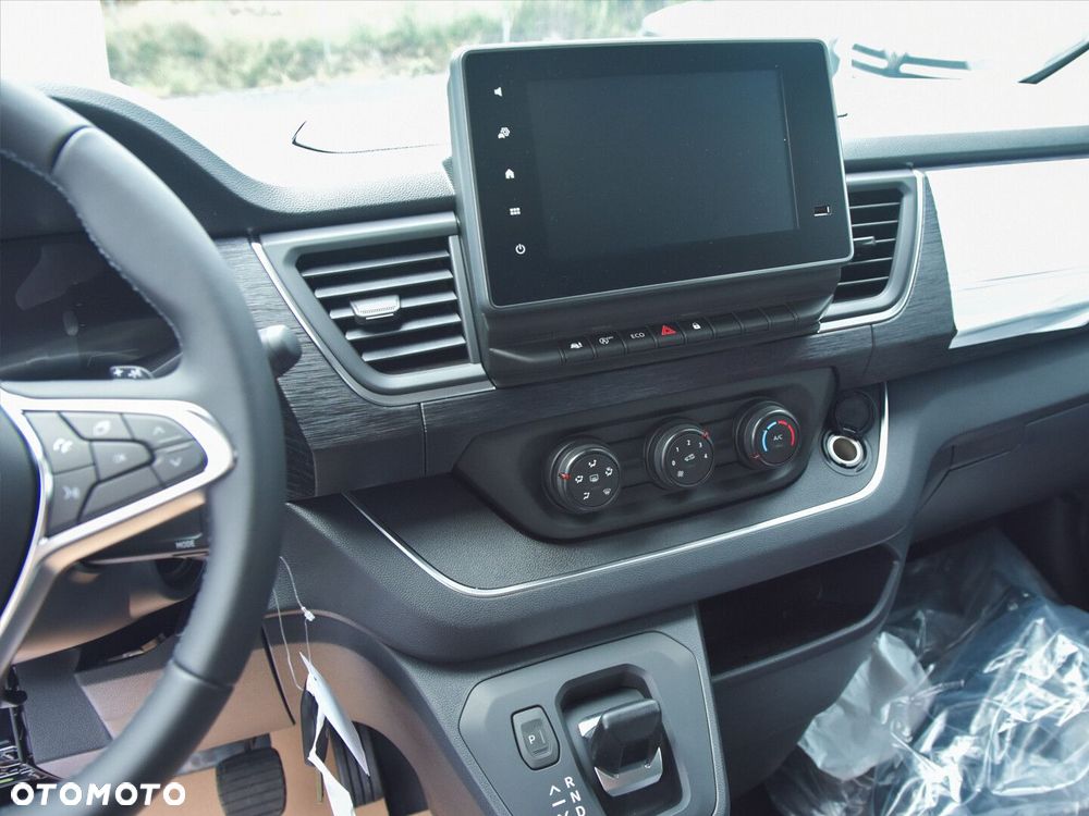 Renault Trafic - 11