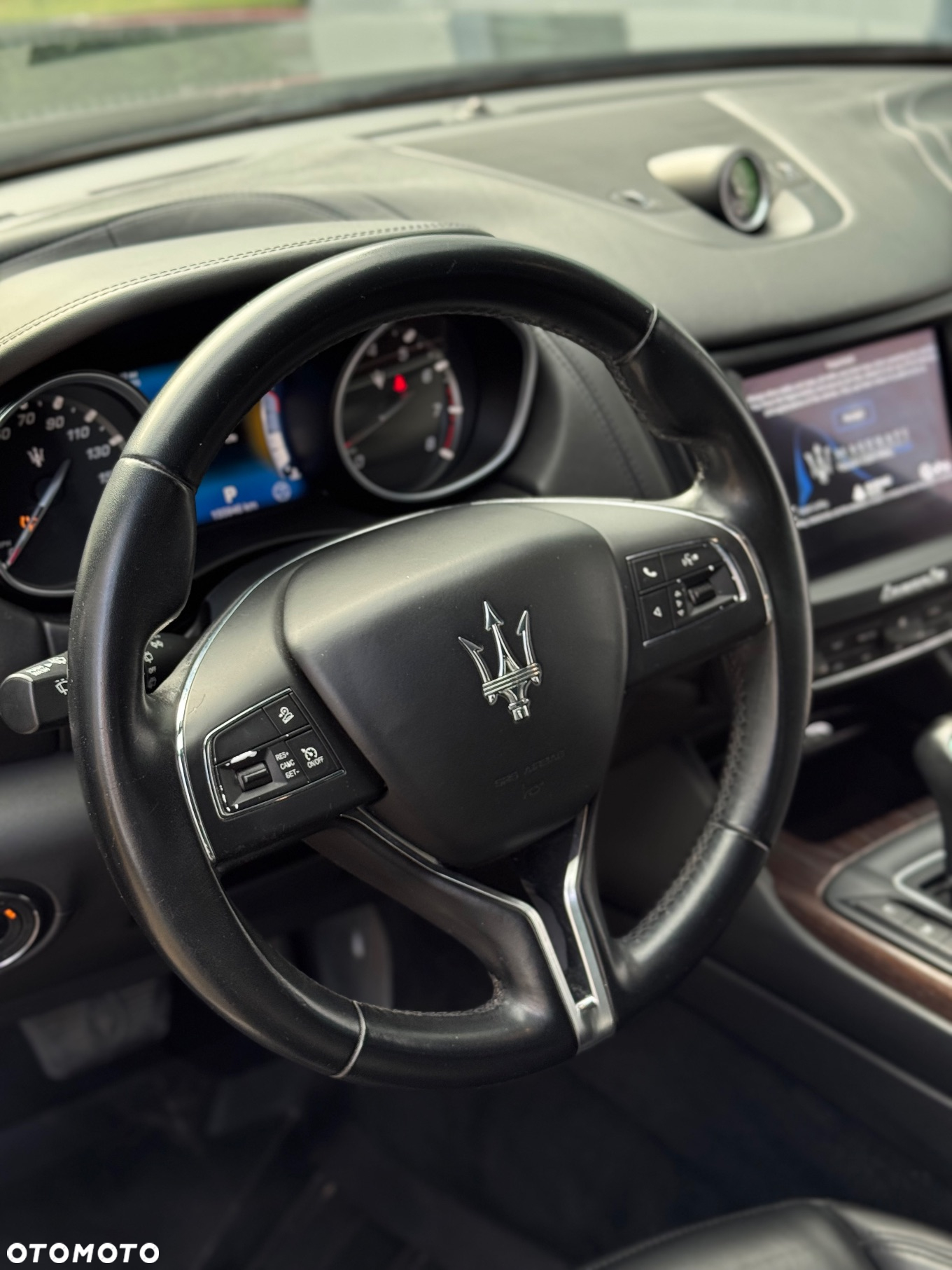 Maserati Levante Q4 Executive - 26